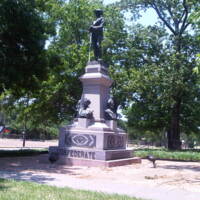 Lamar County TX Confederate CW Memorial.jpg