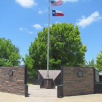 Florence TX Veterans Memorial3.JPG