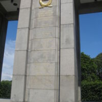 Soviet WWII Memorial Tiergarten Berlin13.JPG