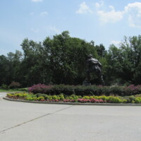 Iron Mike Airborne Memorial Statue Ft Bragg NC4.JPG