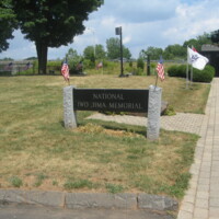 CT Iwo Jima WWII Memorial New Britain4.JPG