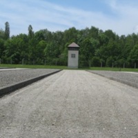 Dachau Guardhouse.jpg