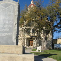 Bandera County TX WWI Memorial8.JPG